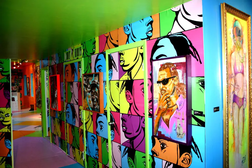 Chelsea de WEENzee Art Show NYC — image 6