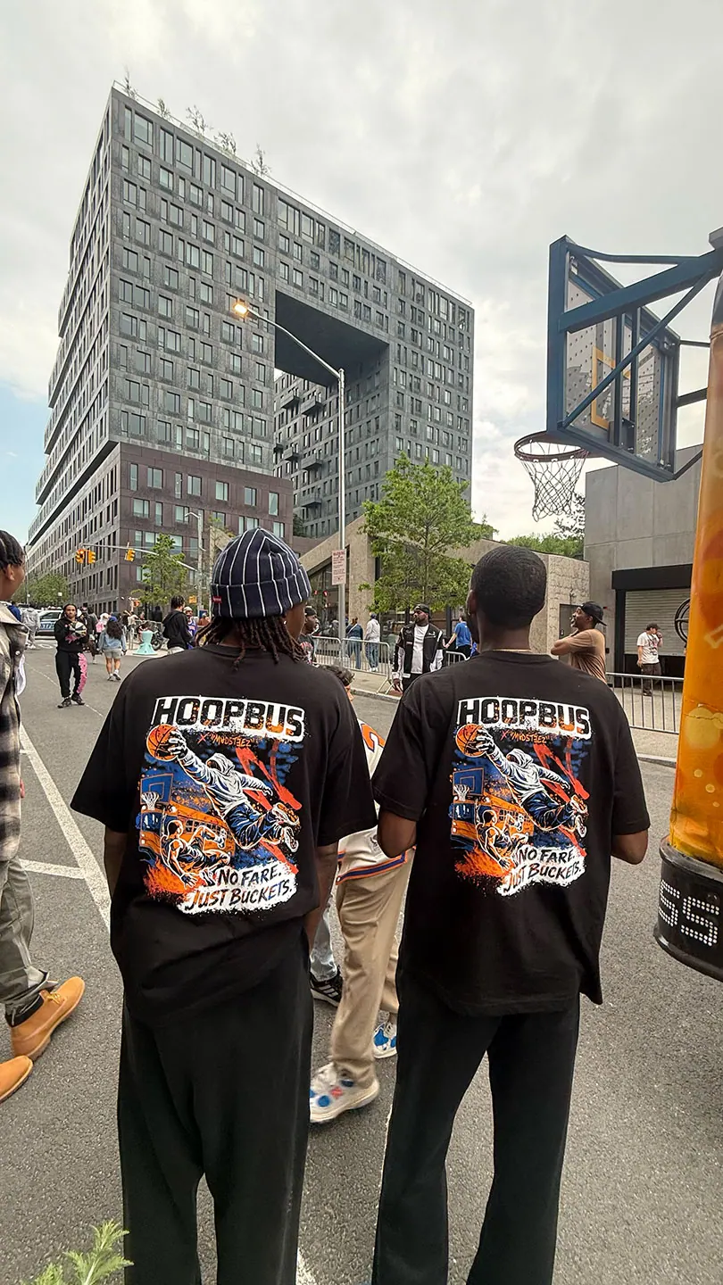 Knicks Hoopbus — image 12