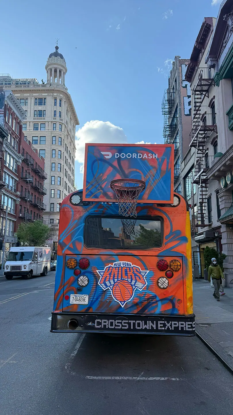 Knicks Hoopbus — image 11