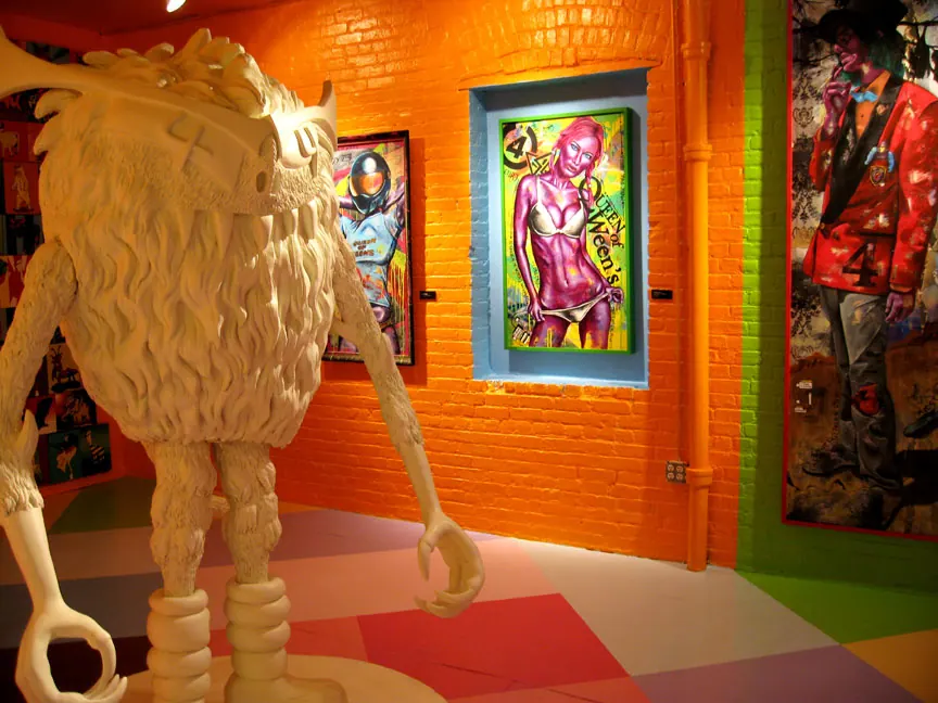 Chelsea de WEENzee Art Show NYC — image 4