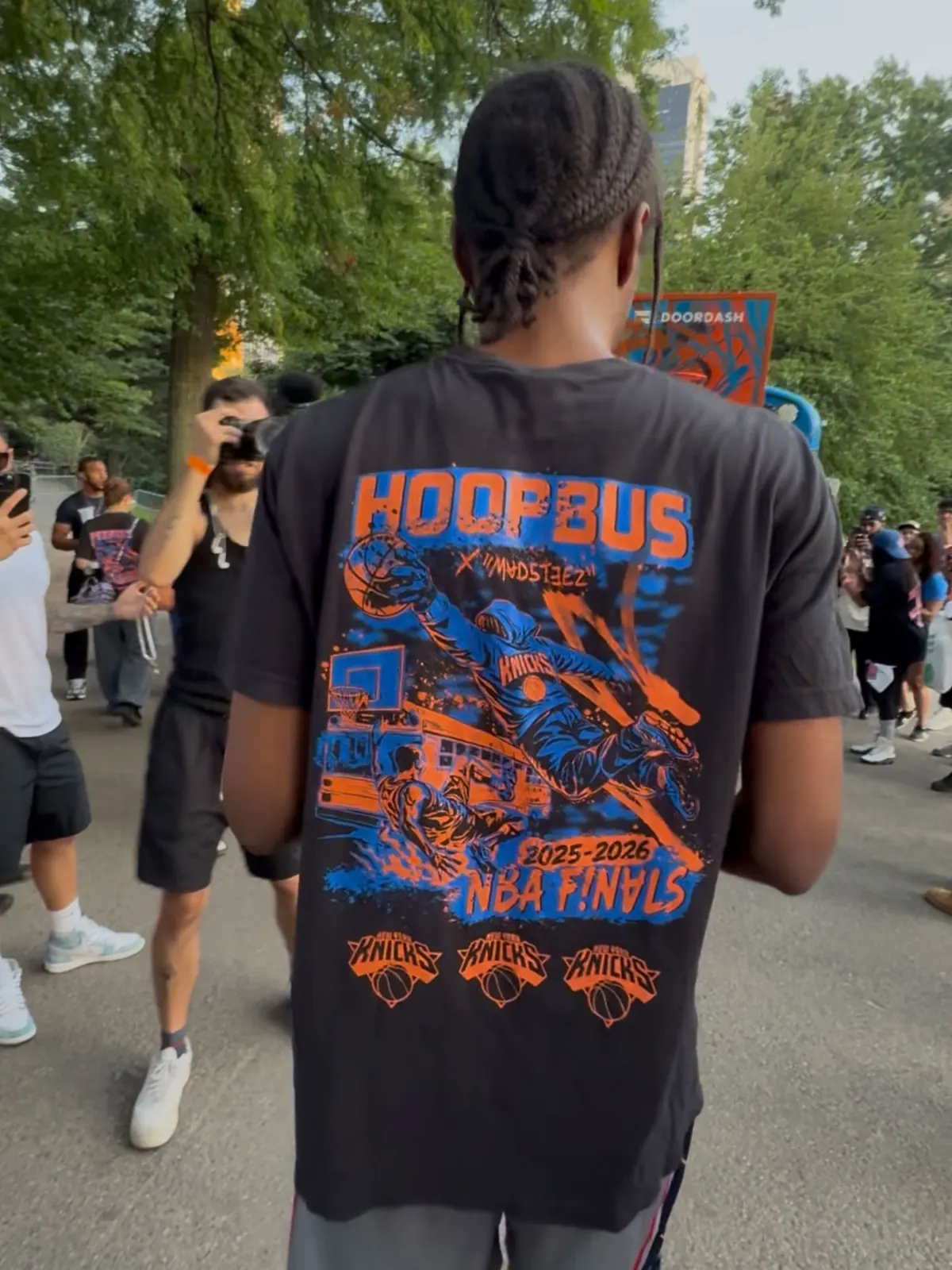 Knicks Hoopbus — image 9