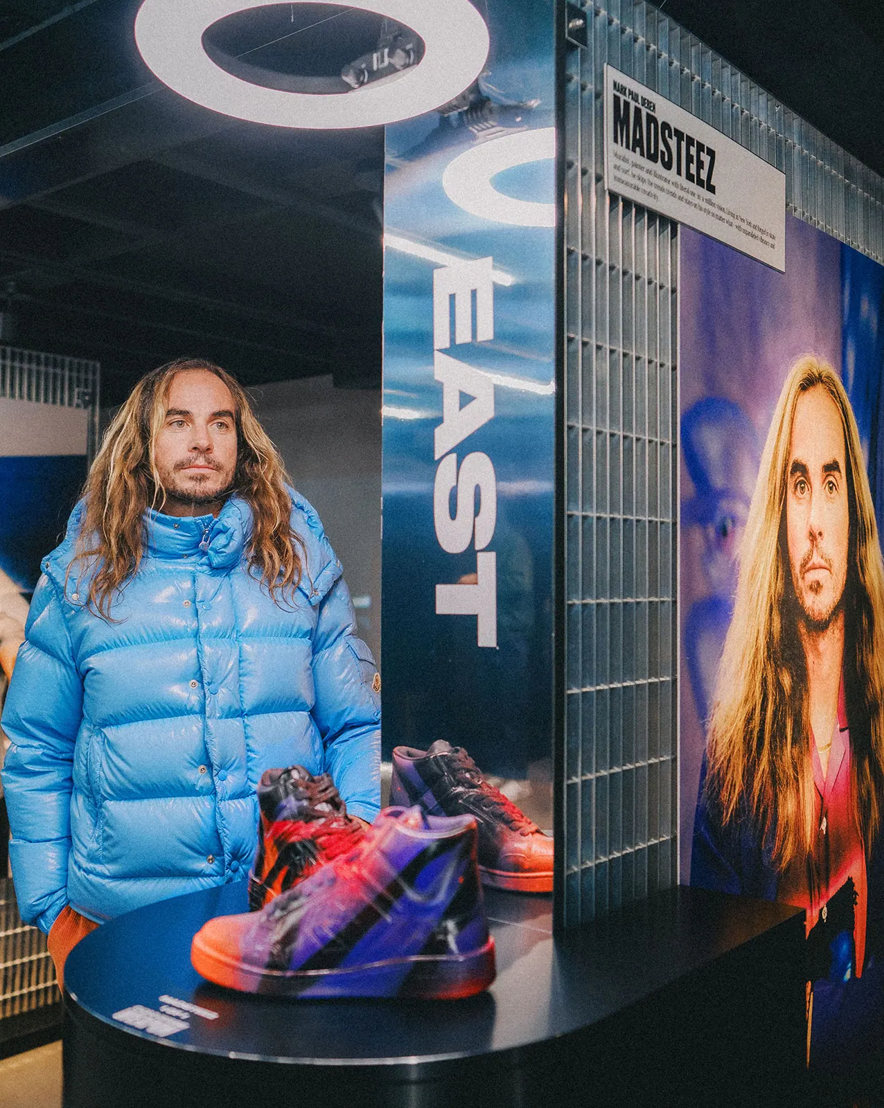 Converse — image 4